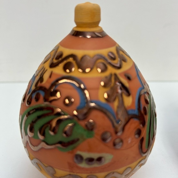 Red Clay Pottery / Lidded Trinket /Oval Hand Painted /Matching Small Vase - Picture 4 of 10